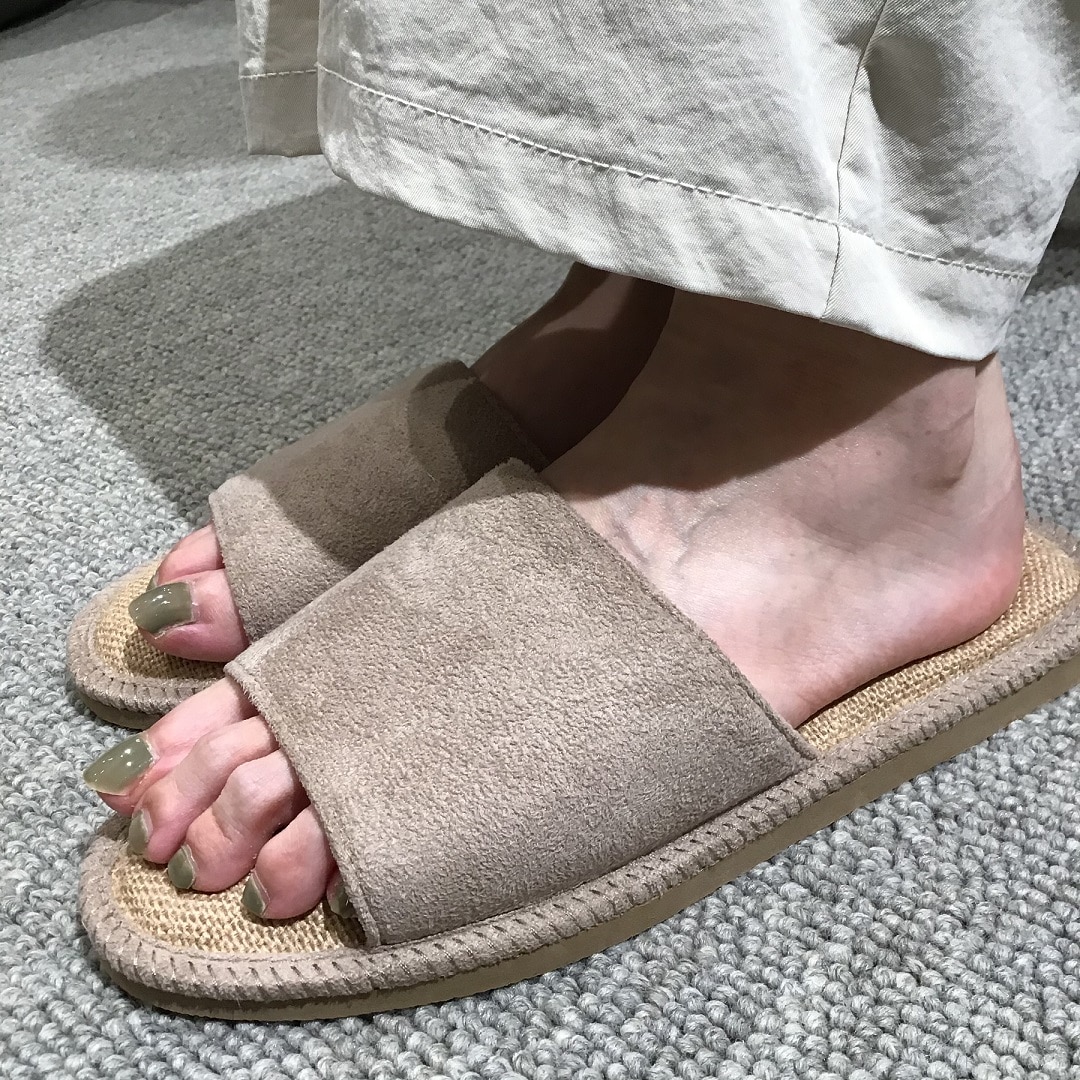 スリッパ