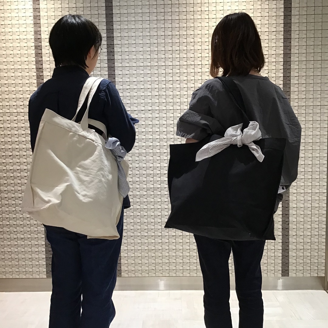 【MIDORI長野】持ち手が二つあるトートバッグ