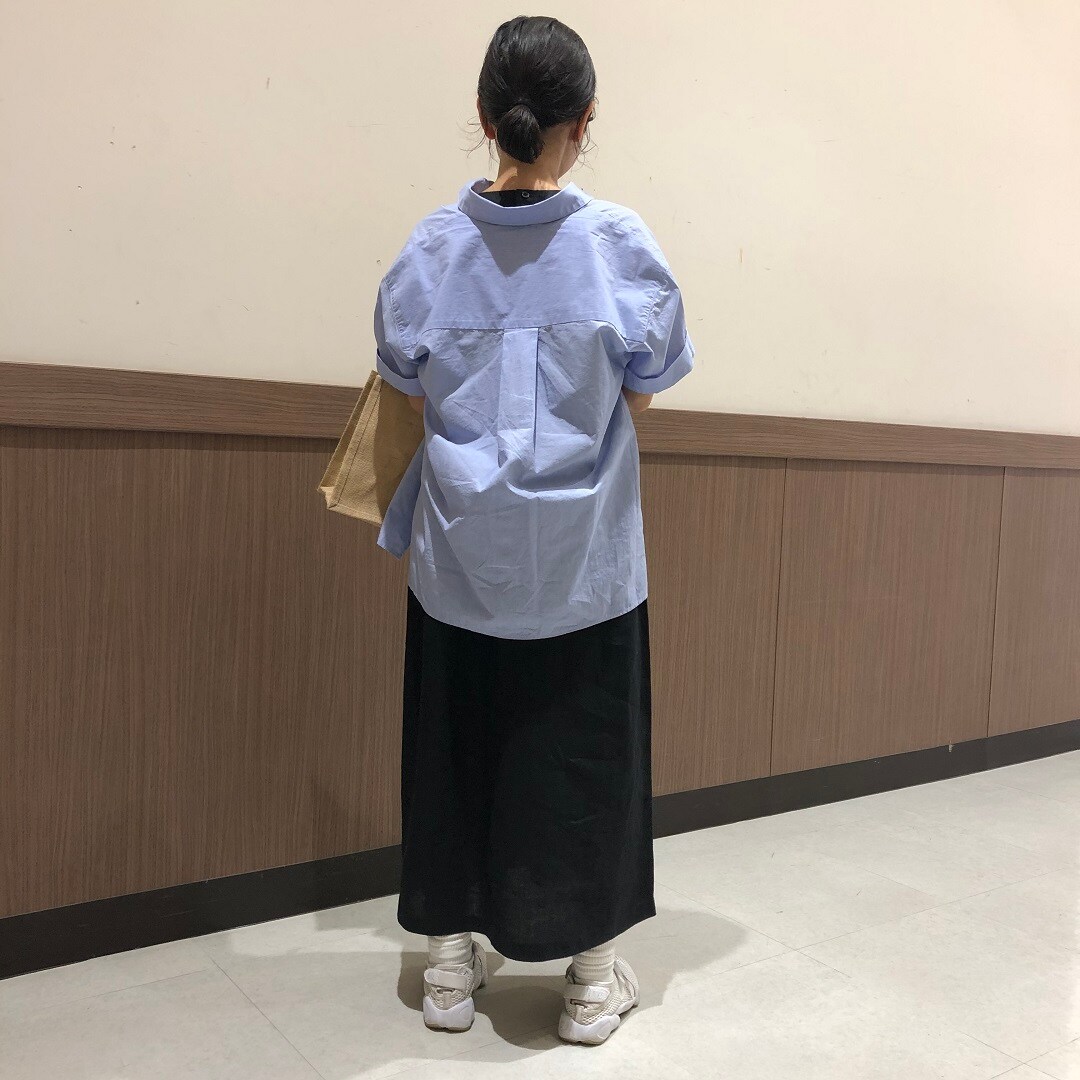 後ろ姿