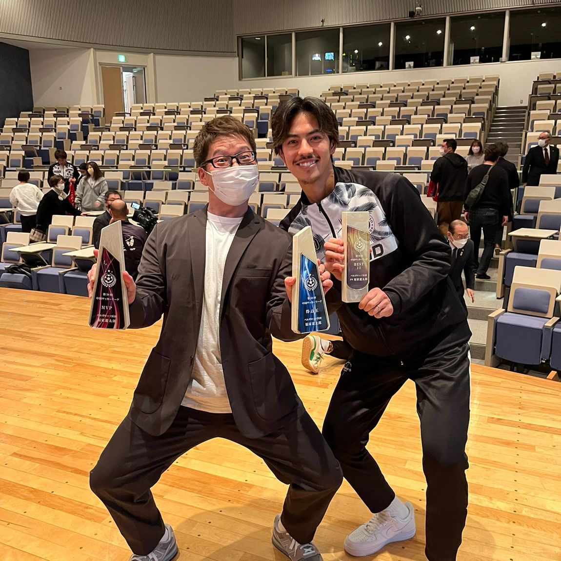 あ