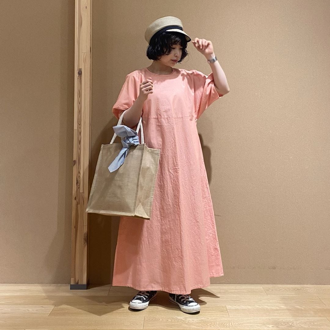 https://contents.muji.com/jp/sites/jp/files/%E3%83%AF%E3%83%B3%E3%83%94%E3%83%BC%E3%82%B9%E7%9D%80%E7%94%A8.jpg