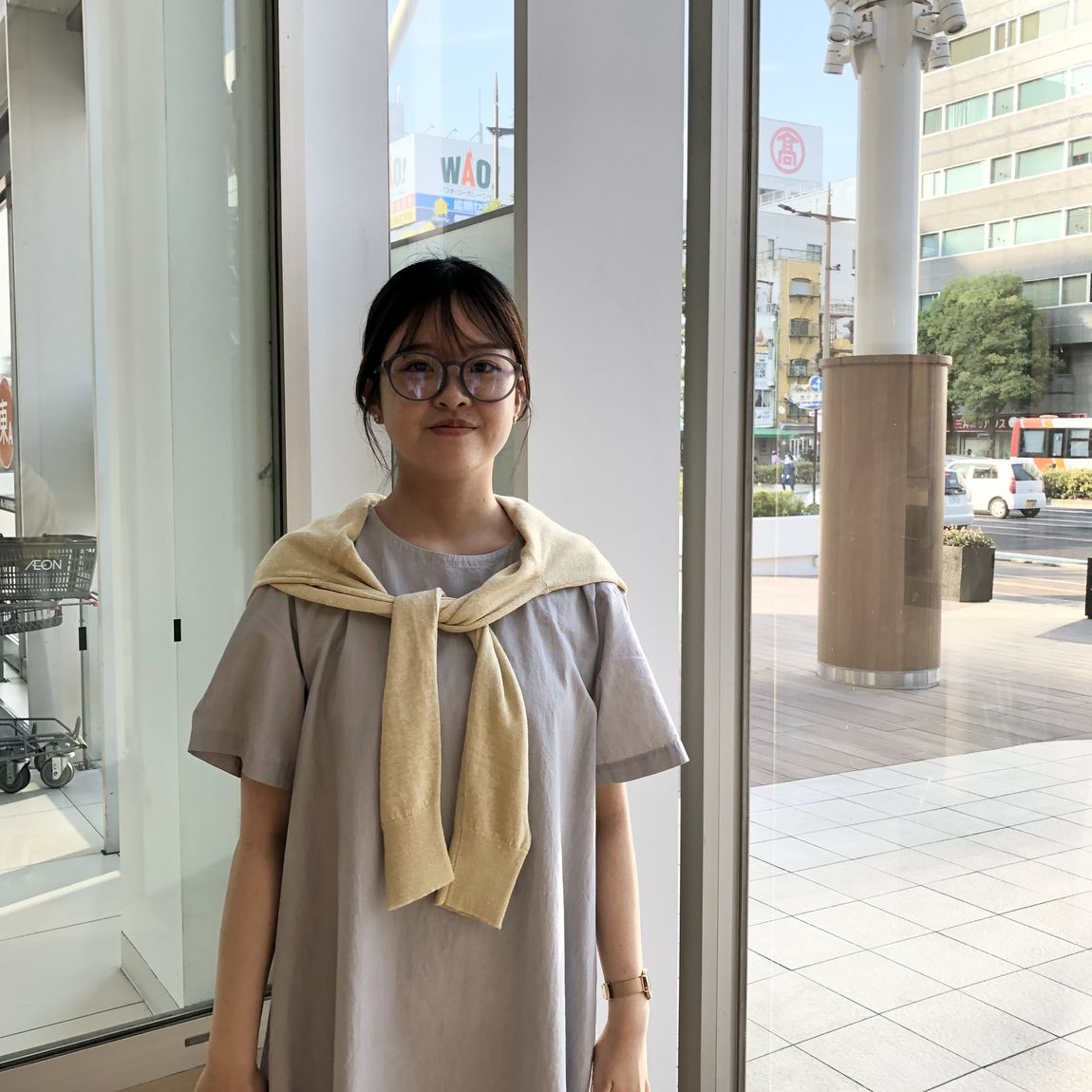 涼感ワンピース　サングラス