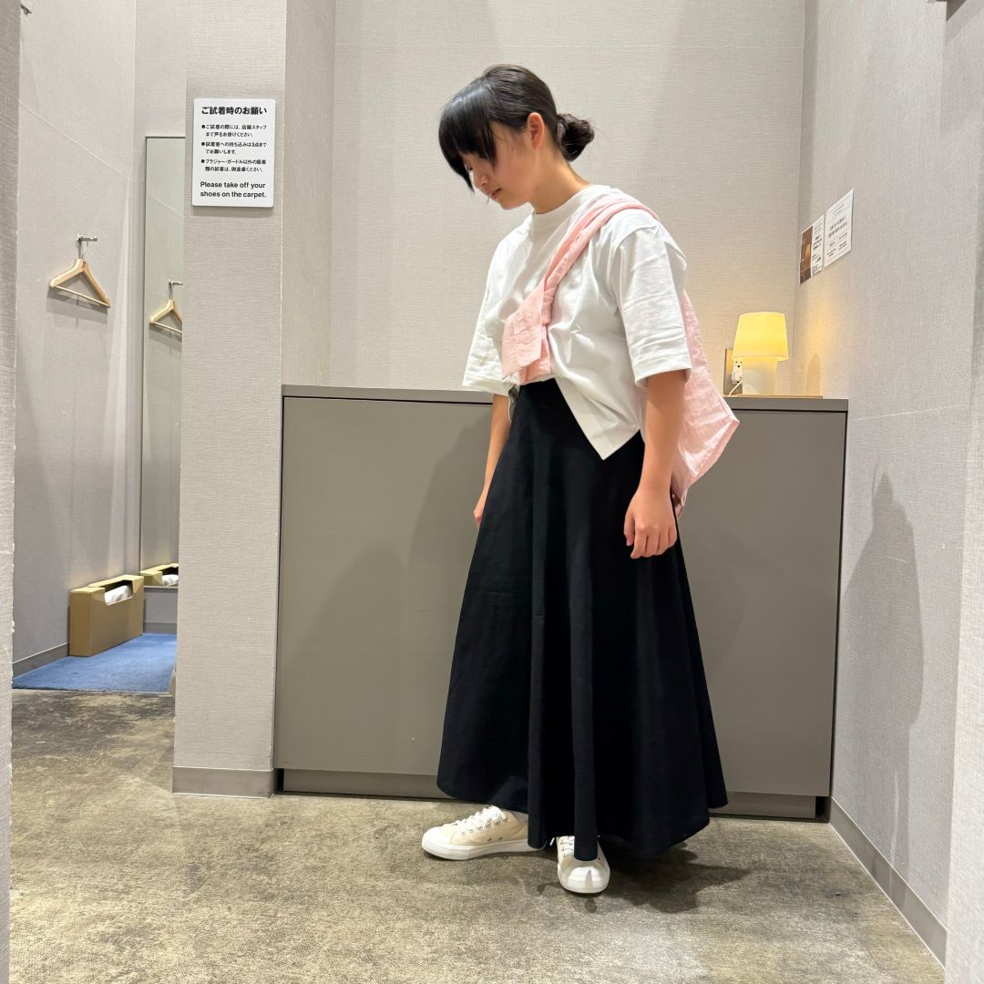 下向き