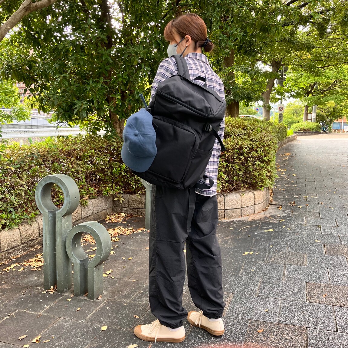 後ろ姿