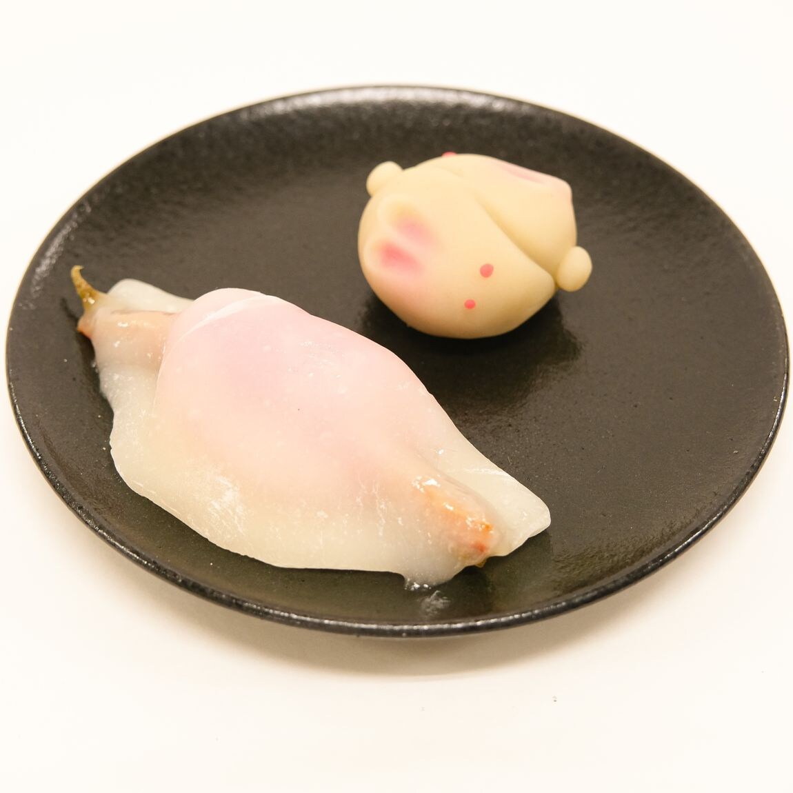 【堺北花田】新春を祝う和菓子「花びら餅」と干支である「うさぎの練りきり」をつくるワークショップ