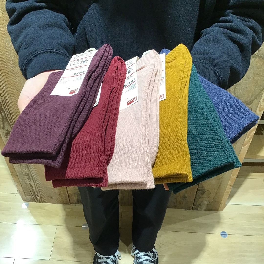 ケーブル靴下４