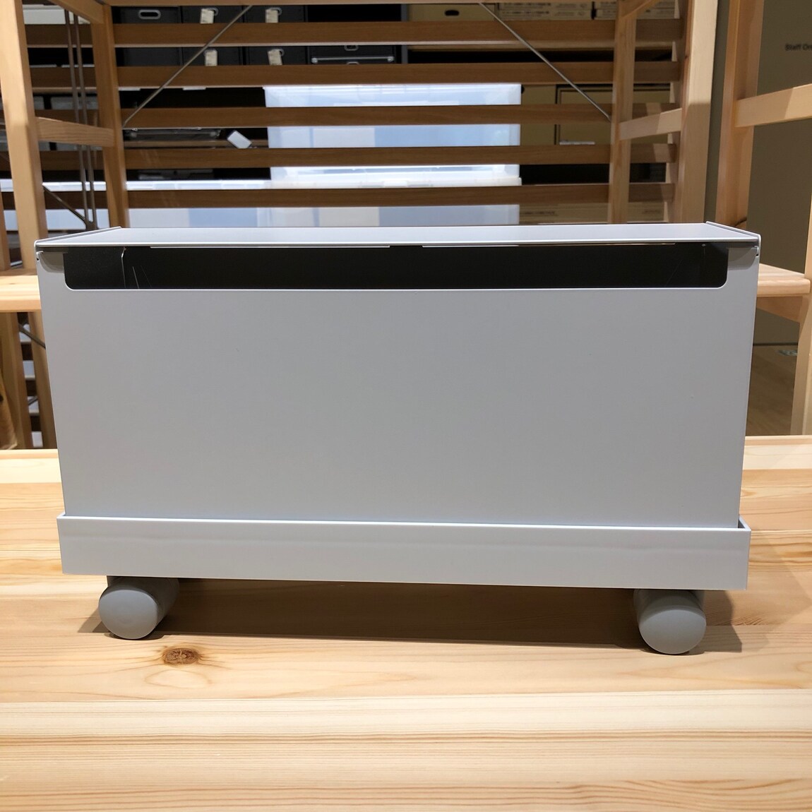 収納箱3