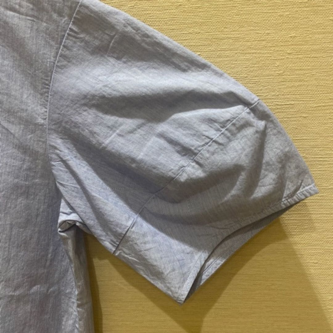 https://contents.muji.com/jp/sites/jp/files/%E6%96%B0%E3%83%96%E3%83%A9%E3%82%A6%E3%82%B9%E3%80%80%E8%85%95.jpg