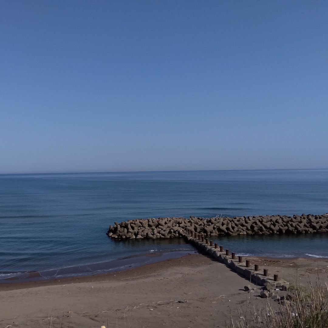 晴れた日の日本海