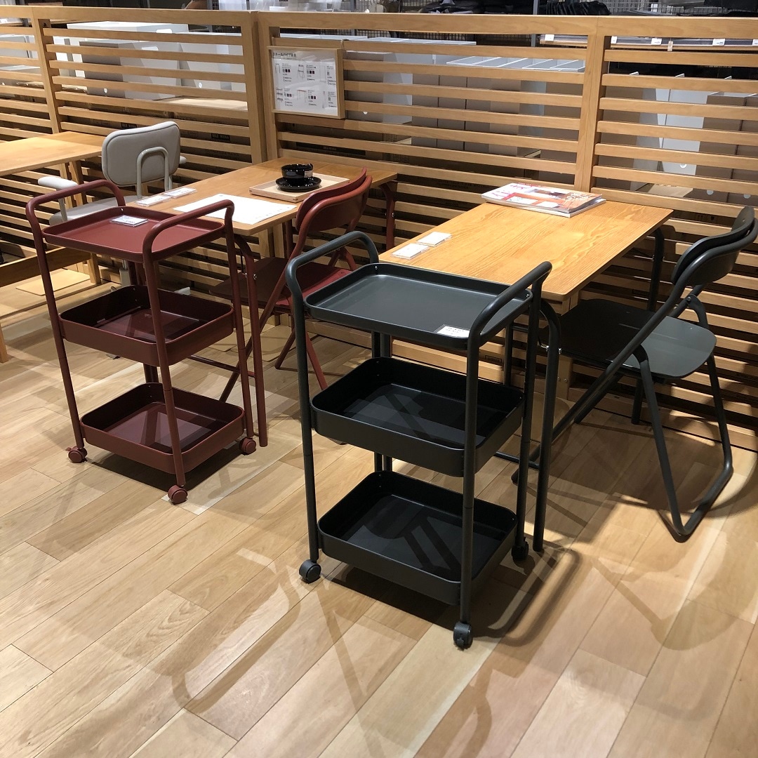 机ワゴン