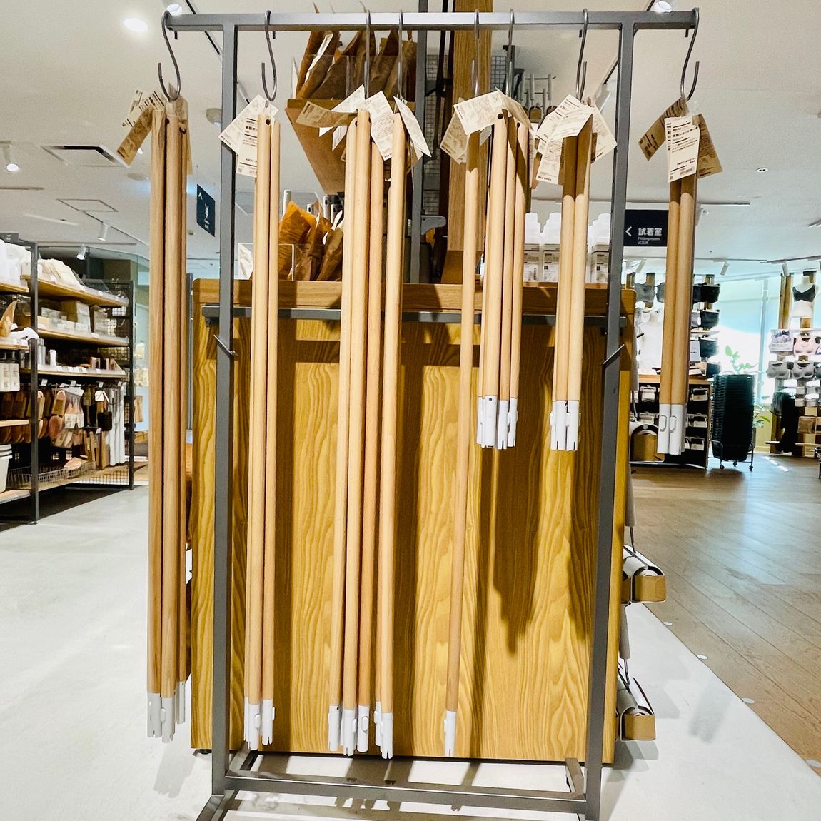 掃除用品システムの棒