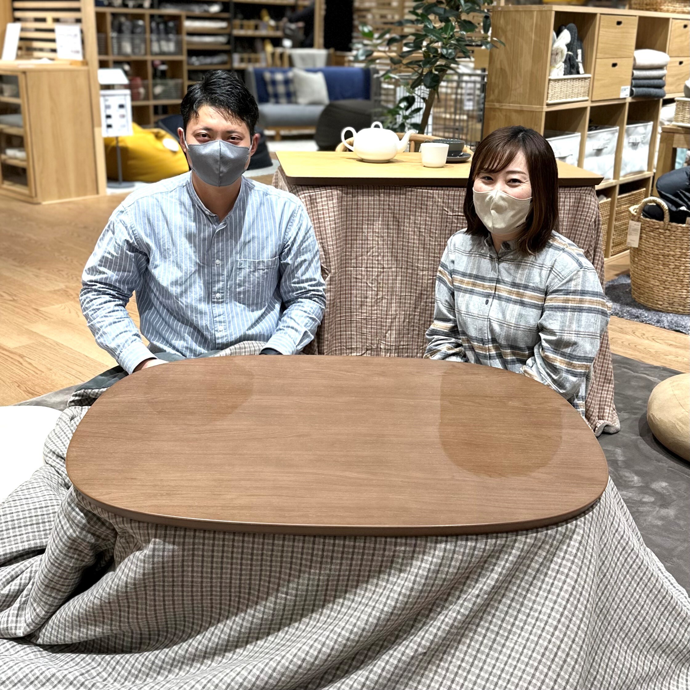 楕円こたつ小