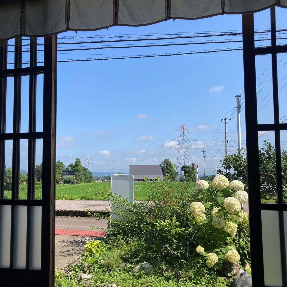 軒先
