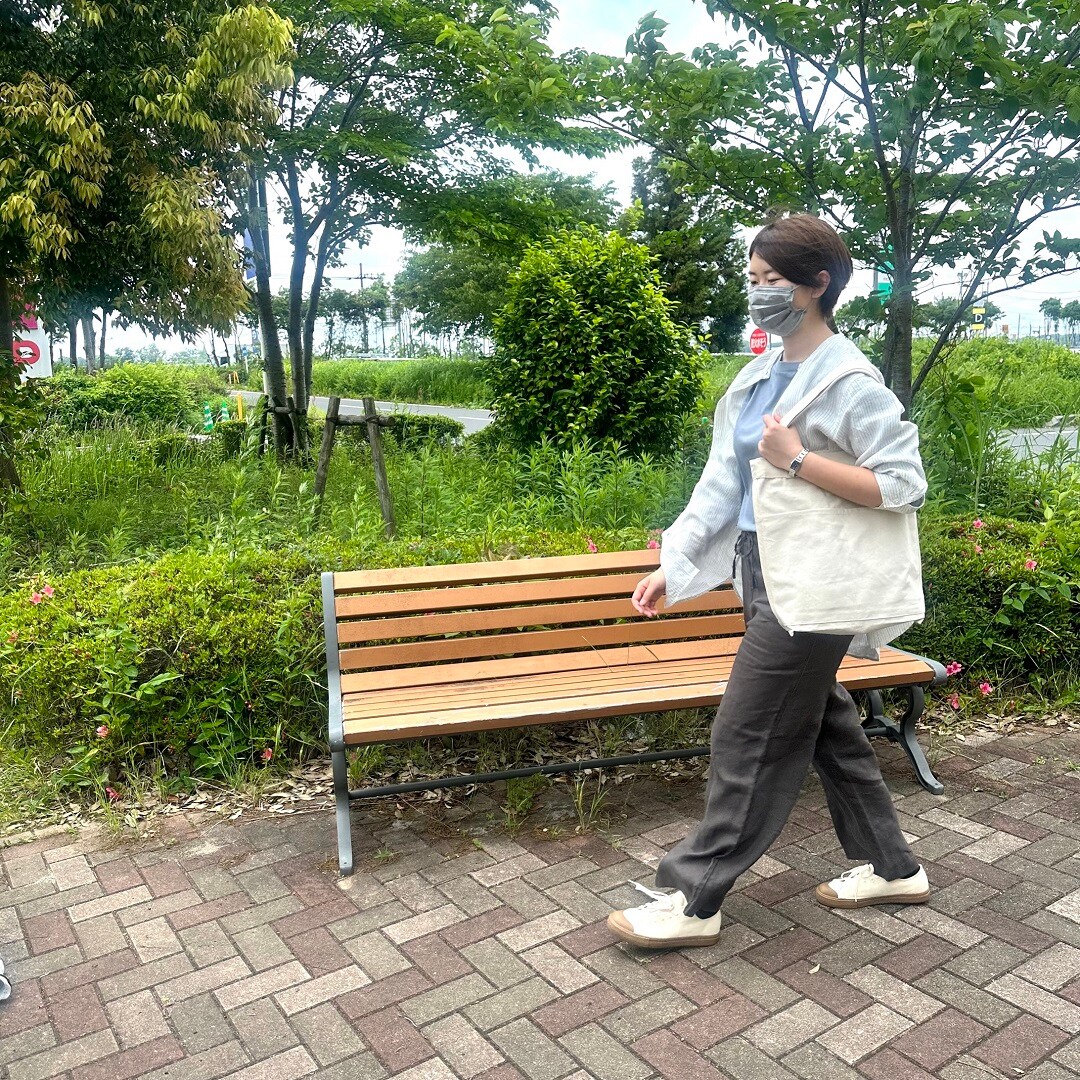 歩き姿