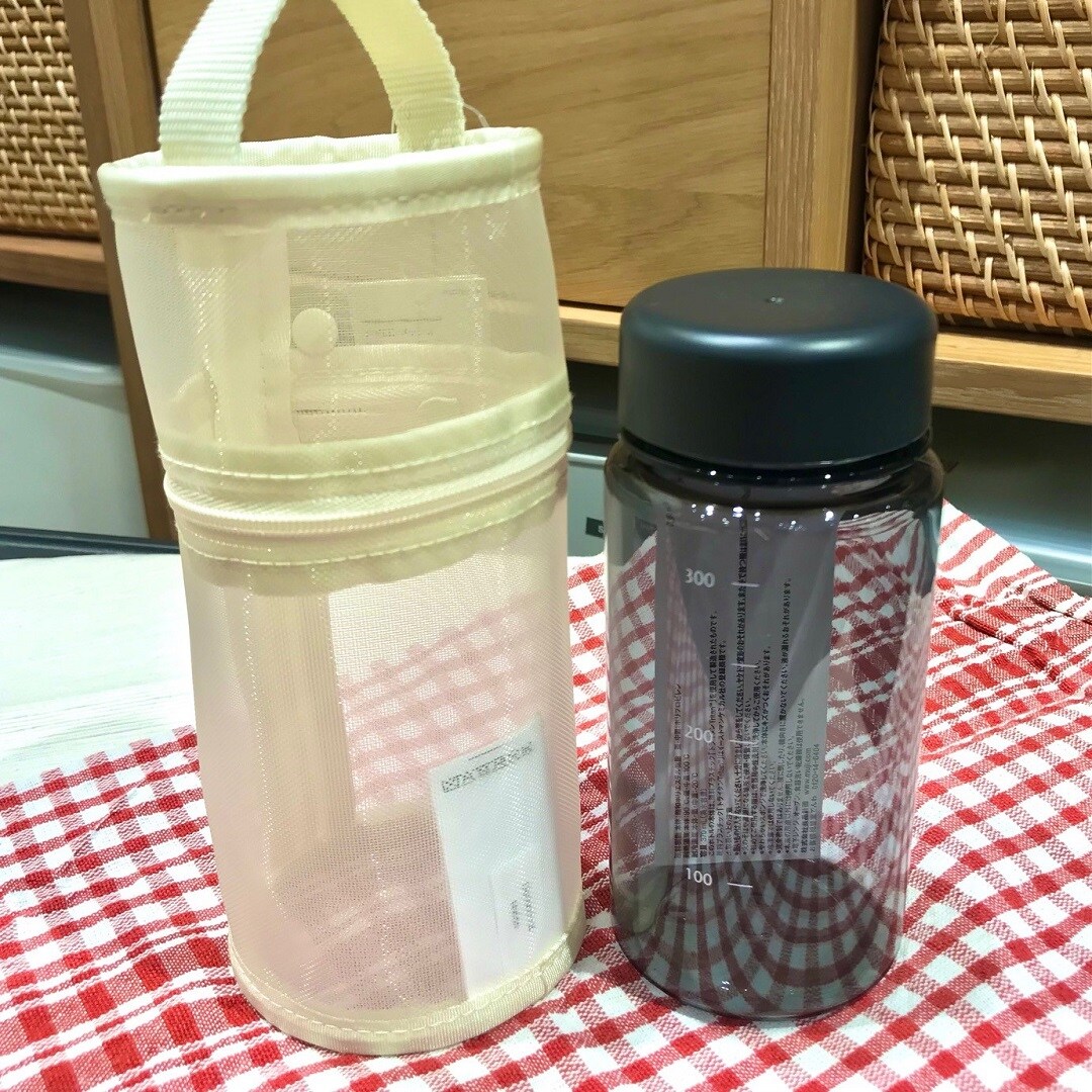 【ザ・モール仙台長町】目盛り付きドリンクボトル　約350ml