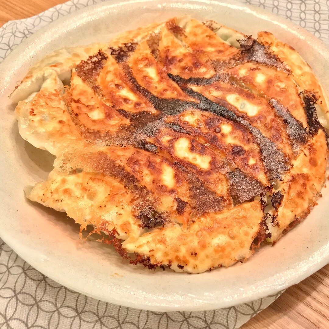 焼いた餃子