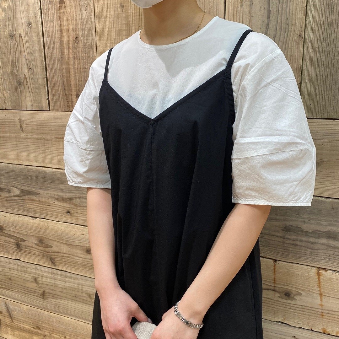 胸元
