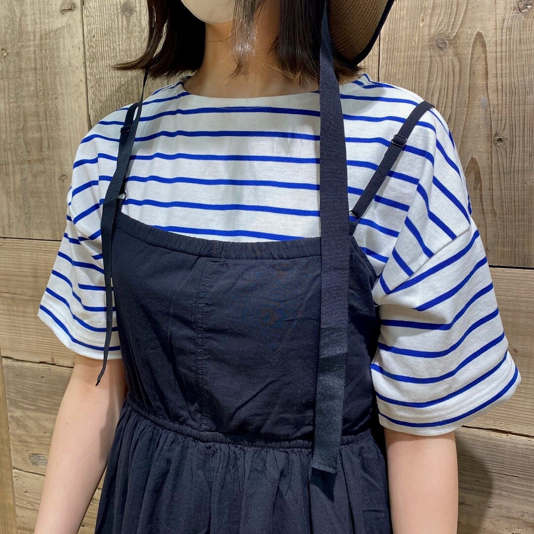 胸元