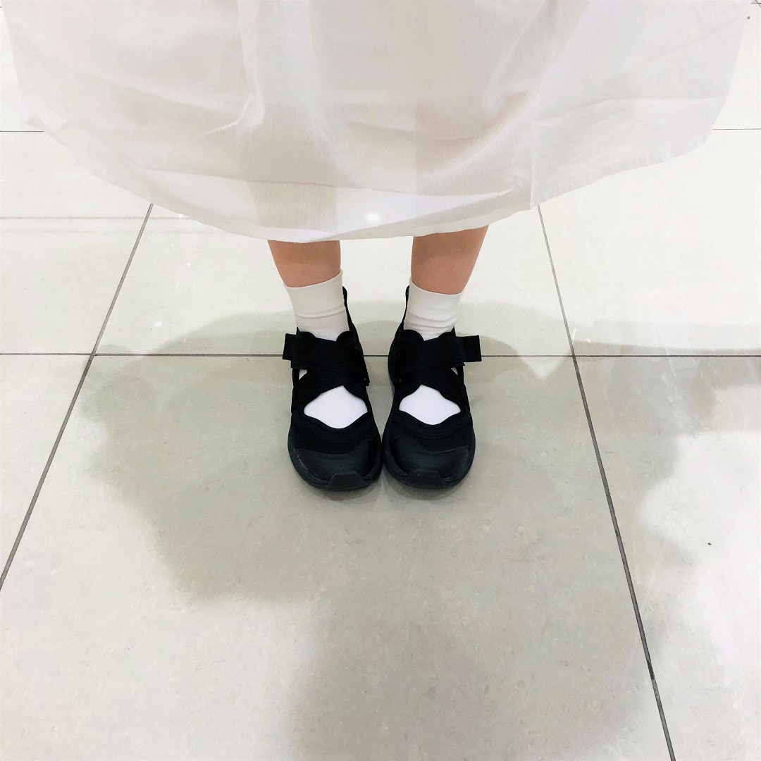 スニーカーサンダル