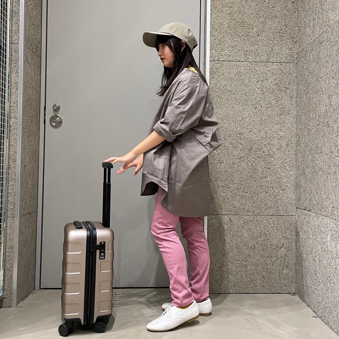 横向き　全身