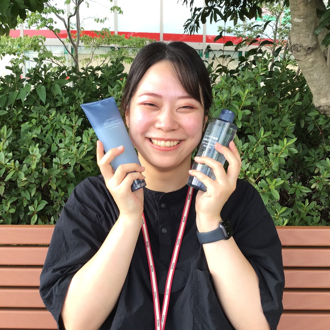 ①