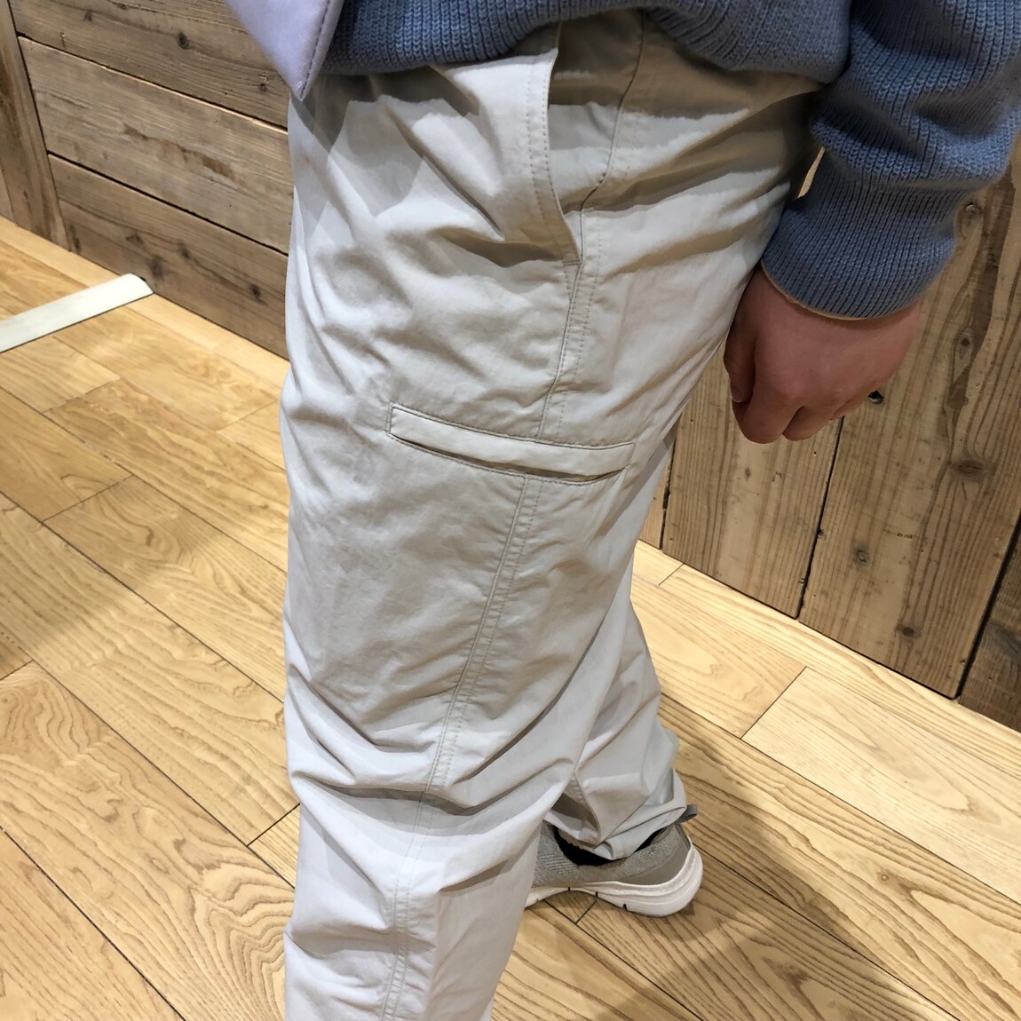 ｇ