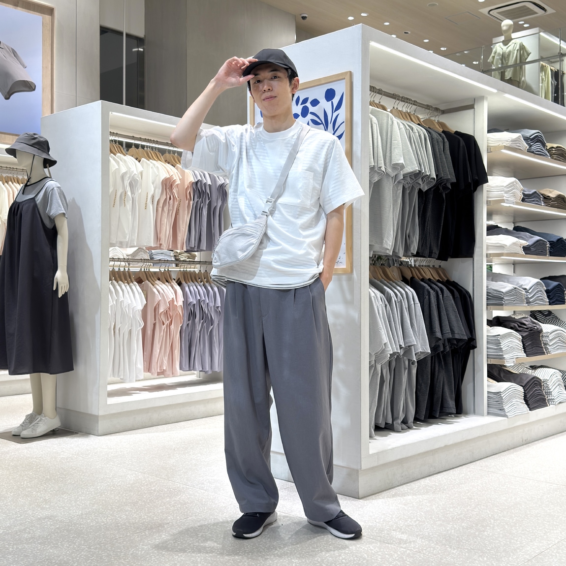 紳士　風を通すツータックパンツ