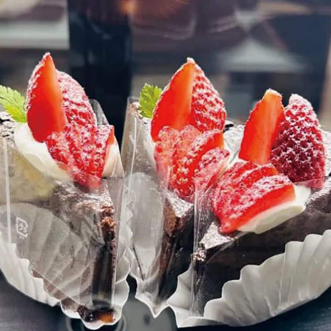 00四つ葉ケーキ2