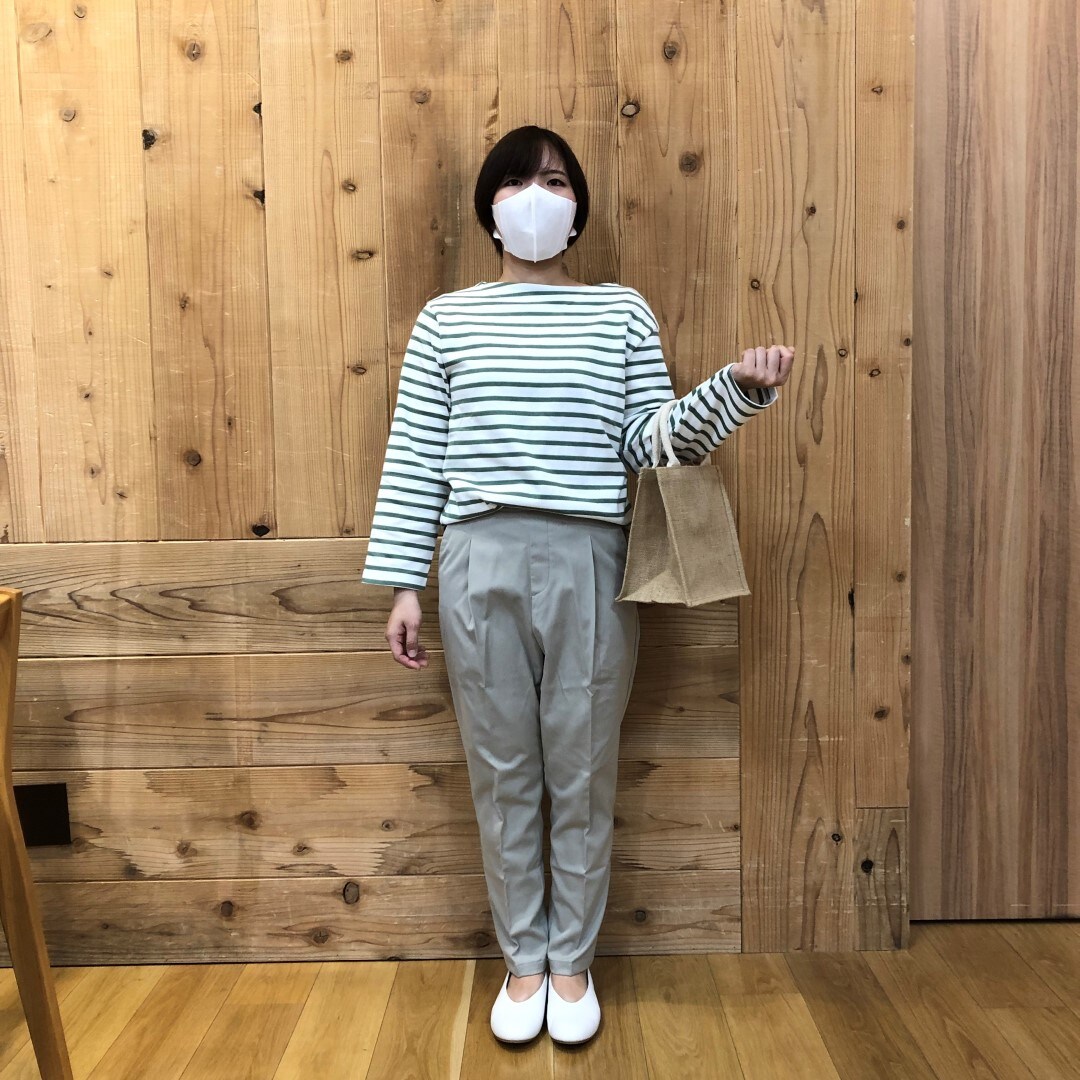 【天久】テーパードパンツ