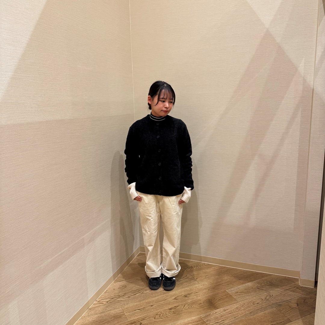 046867_20251026_01_01