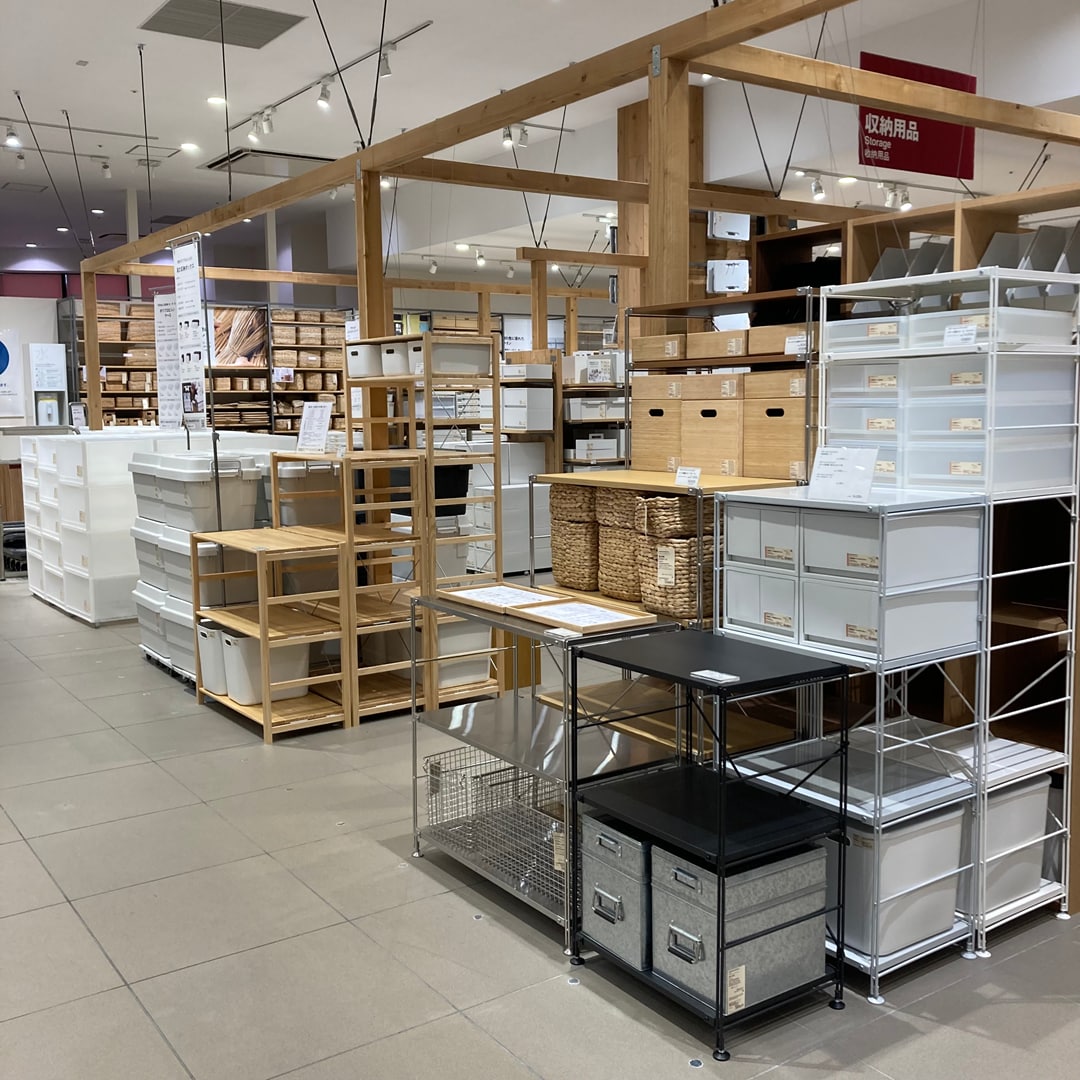 収納用品売り場