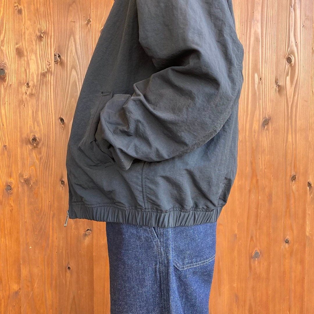 撥水ジップアップブルゾン