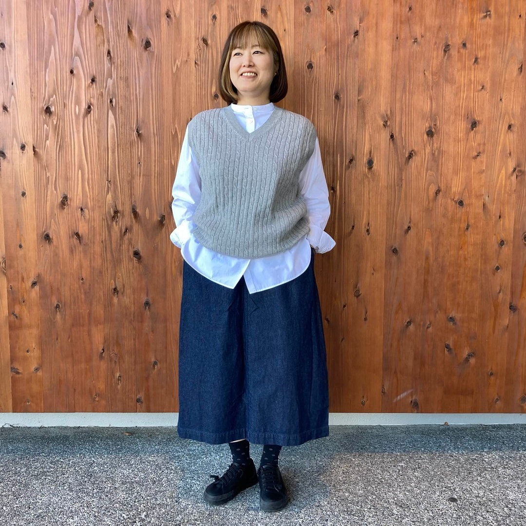 洗えるケーブル柄ベスト