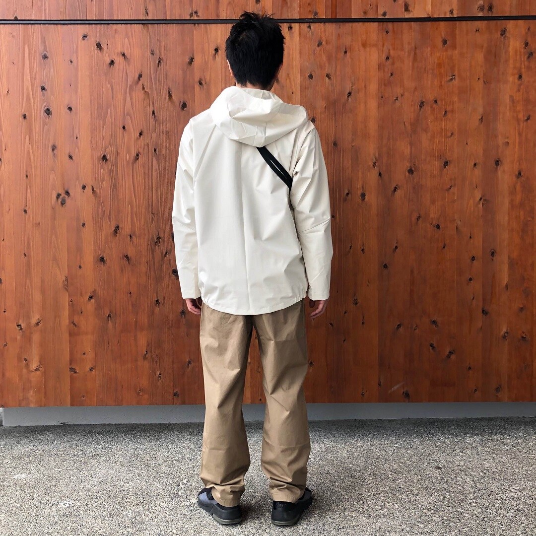 洗いざらしコットンイージーパンツ