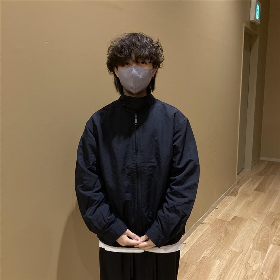 撥水ジップアップブルゾン