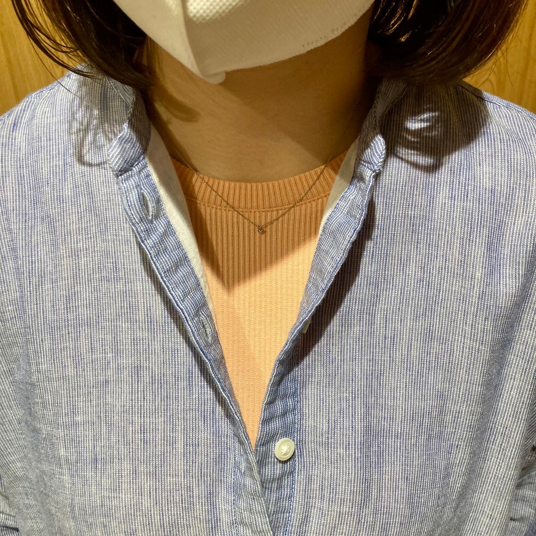 ワンピースの下にレイヤード