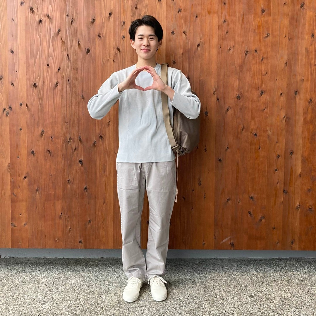 乾きやすい洗えるリブ編み長袖ニットＴシャツ