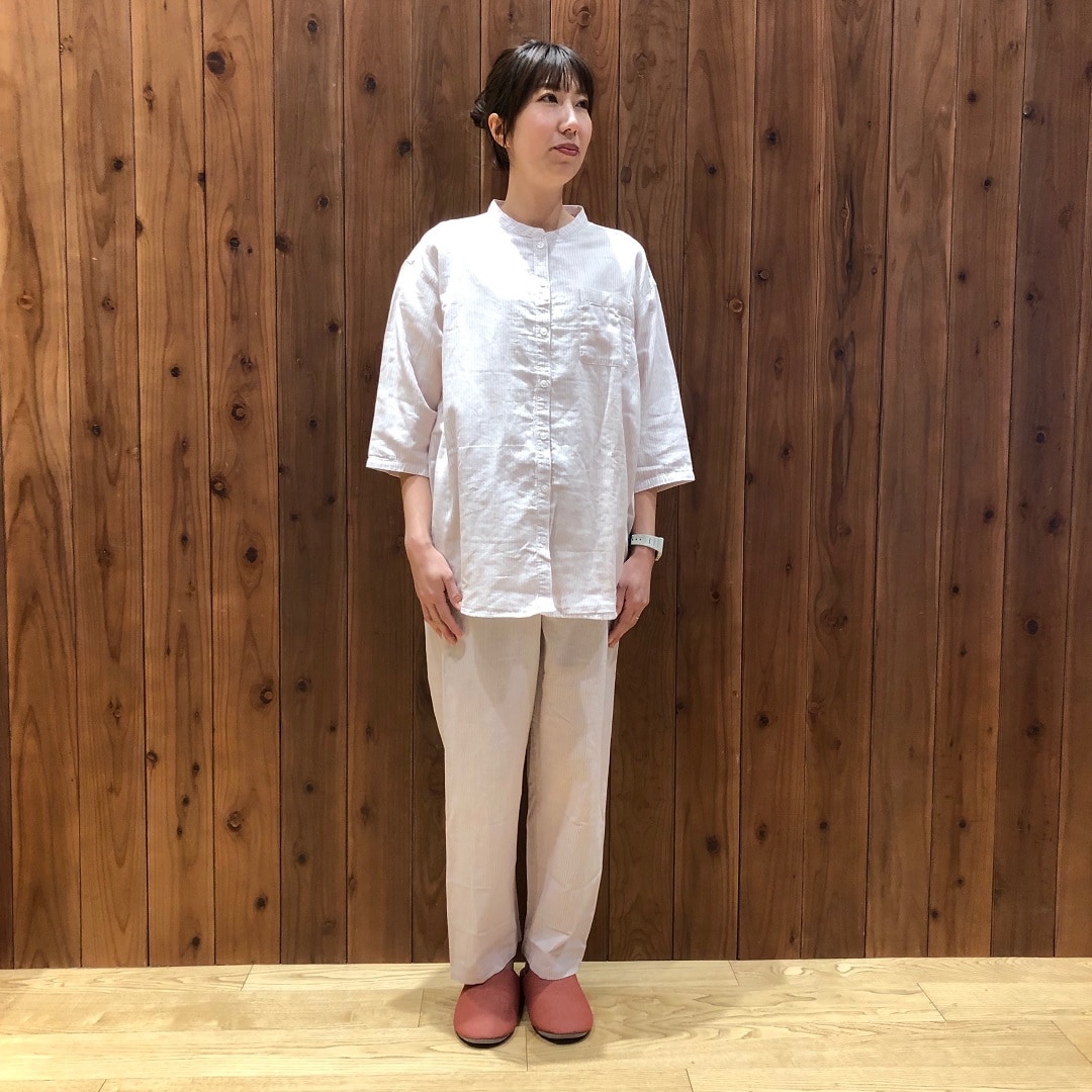 脇に縫い目のない薄手ガーゼ七分袖パジャマ