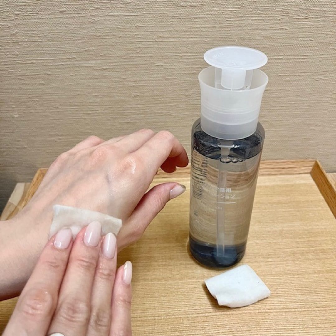 クリアケア薬用拭き取りローション