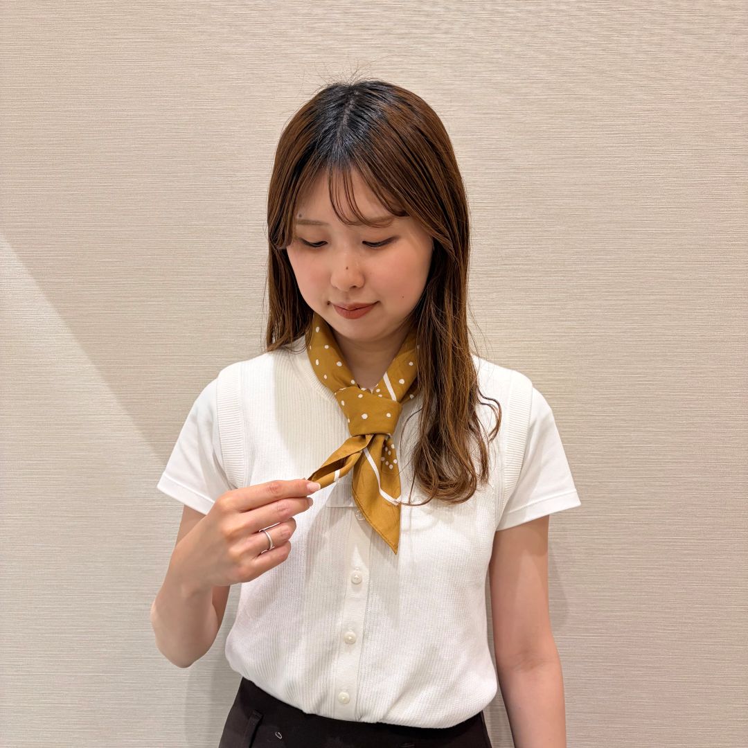 イオンモール久御山ブログ　スカーフ
