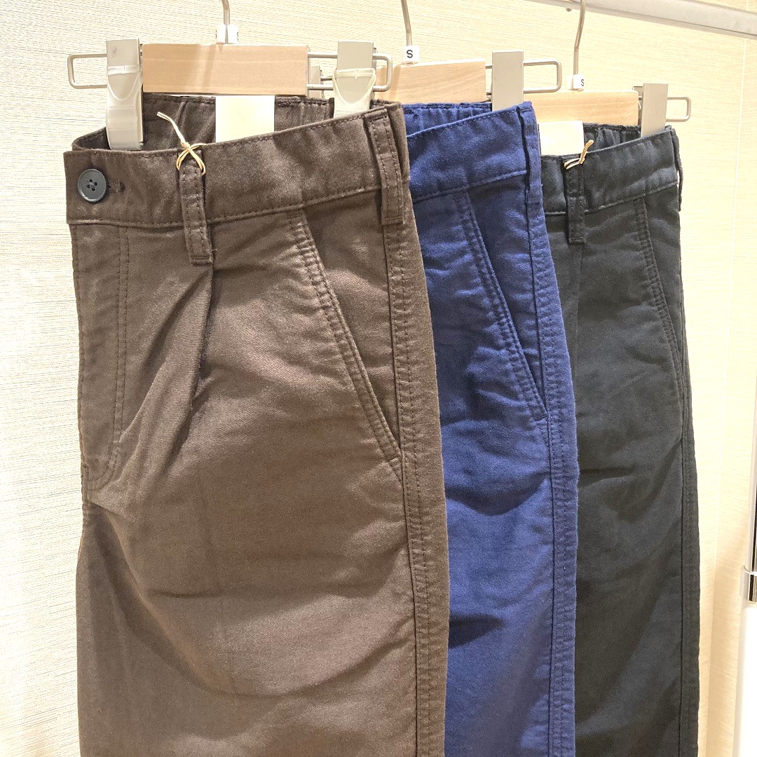 南千里アネックス】秋カラーで大人カジュアルを演出！『木の実から作っ