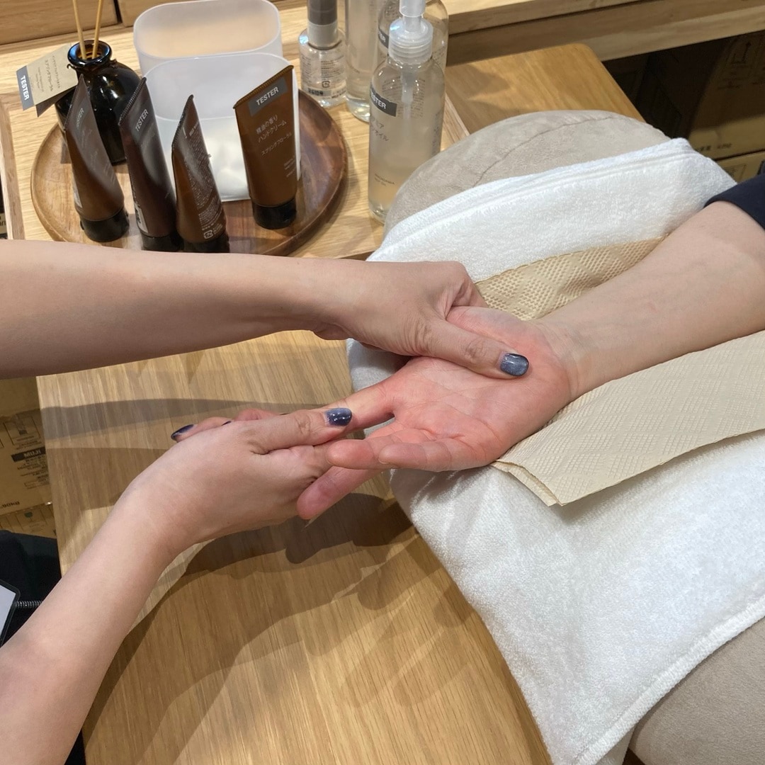 030904ハンドタッチ