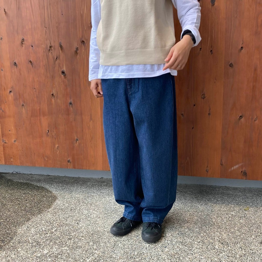 強撚透かし編みノースリーブセーター