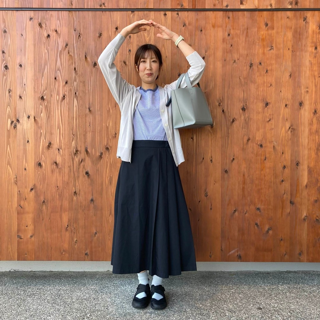 UVカットライトニットｖネックカーディガン