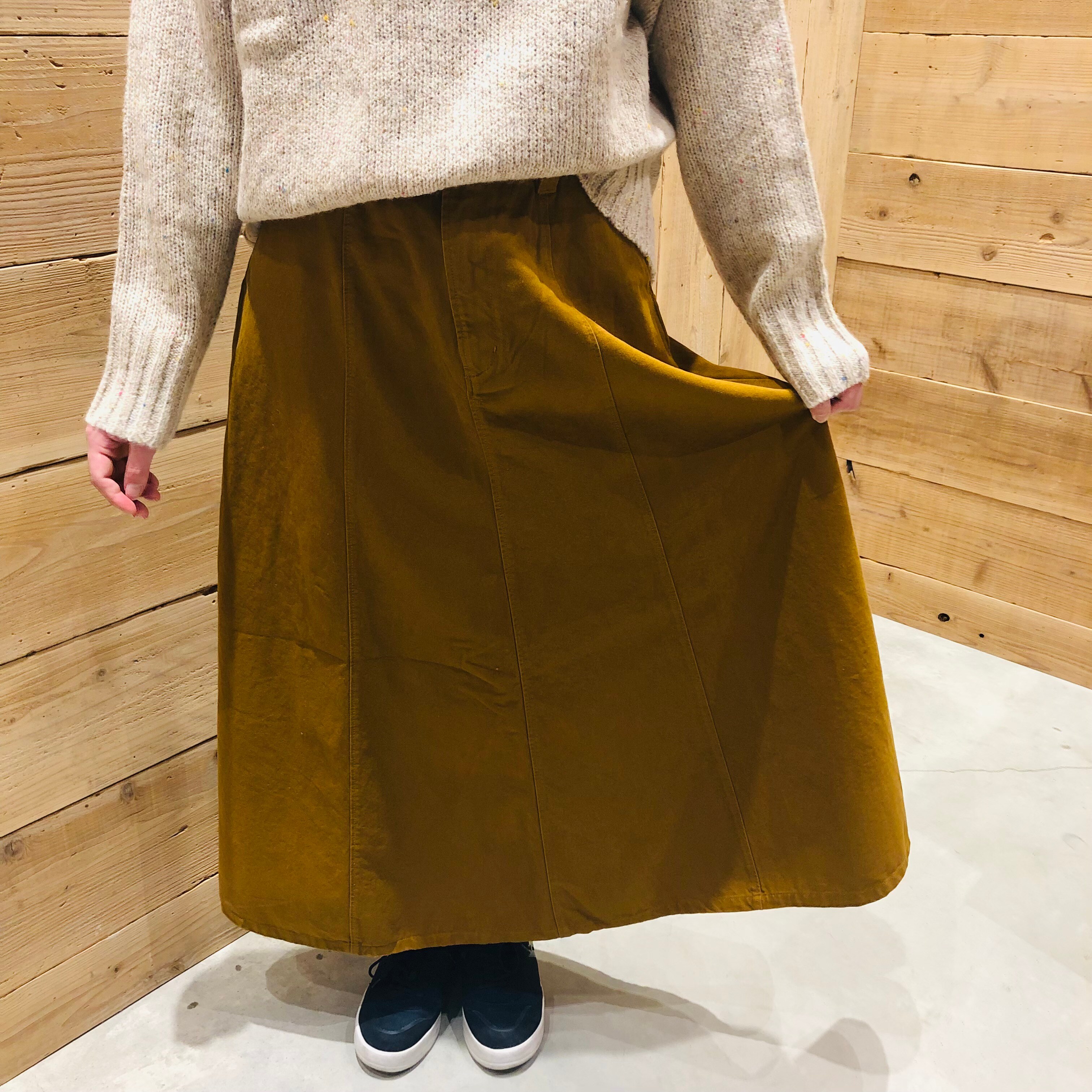 マキシ丈スカート