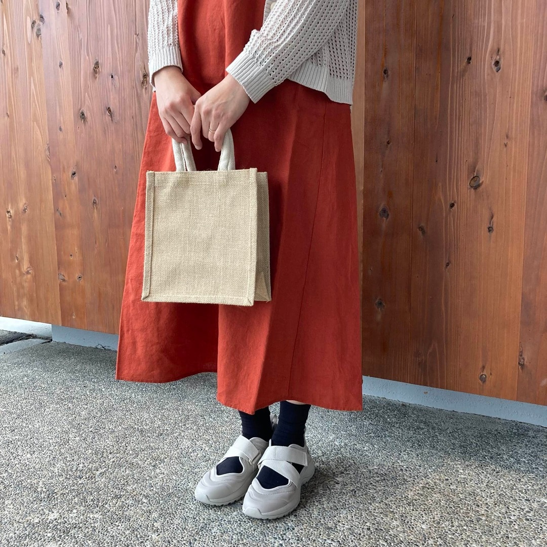 リネン洗いざらしスリーブレスワンピース