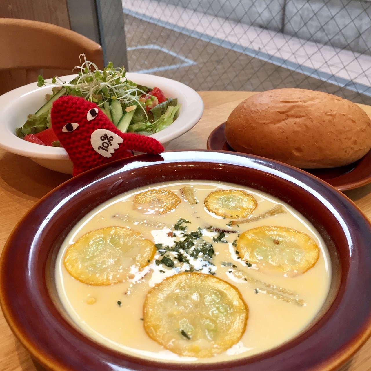 【CaféMUJIピオレ明石】じっくり、こっくり召し上がれ。
