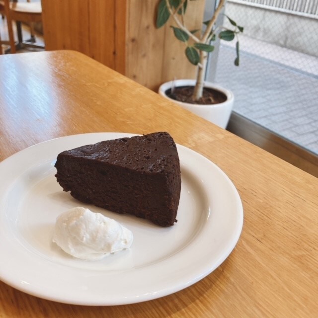 【CafeMUJIピオレ明石】シェフこだわりのデザート
