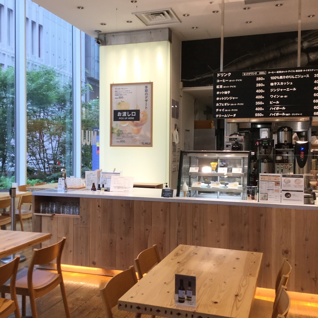 【Café&Mea MUJI日比谷l】店内写真