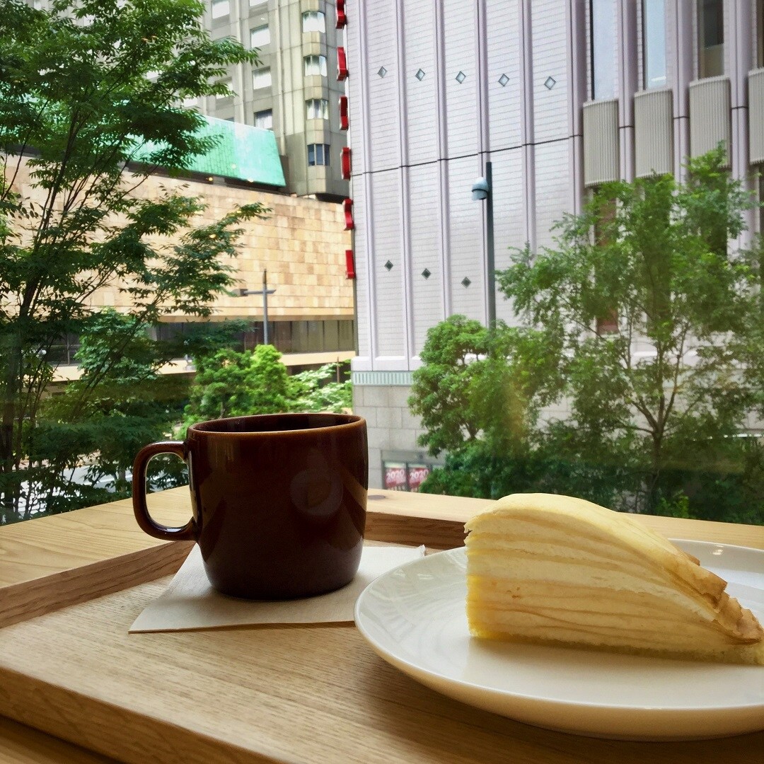 【Cafe & Meal MUJI 日比谷】窓と空間